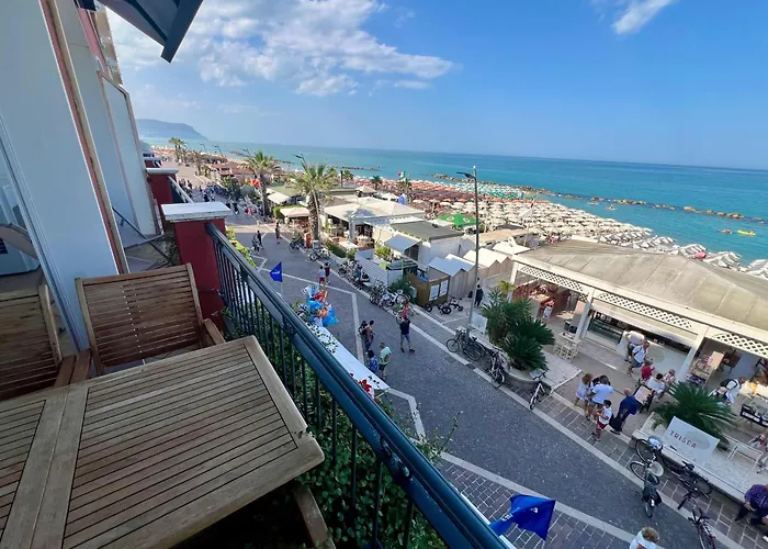 Апартаменты Fronte Blu - Fronte Mare *